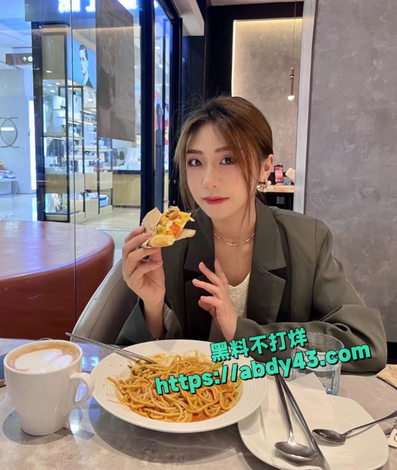 四川顶级小妹胡沁19