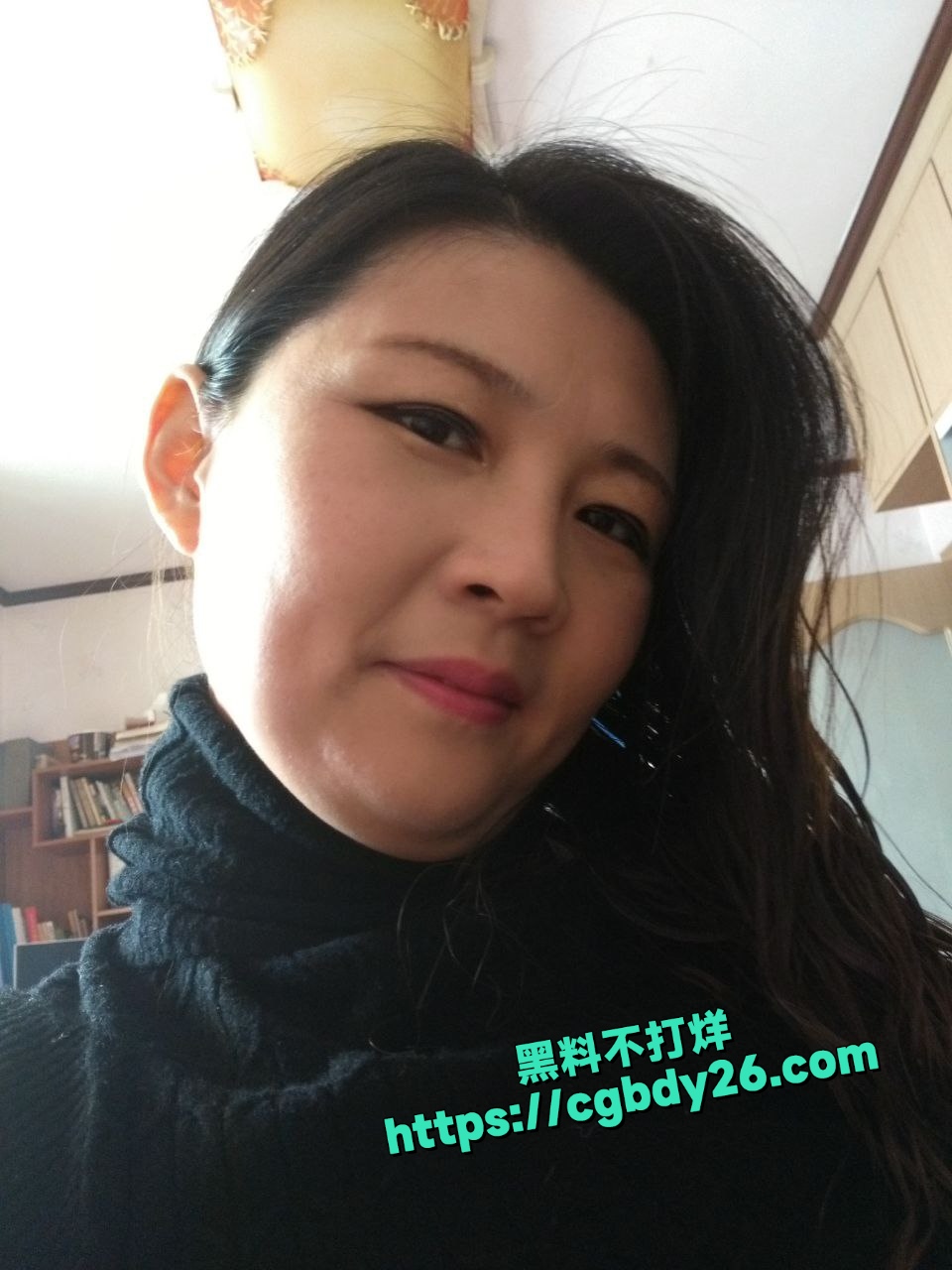 山东济宁风骚人妻灌醉颜射拳交嗷嗷叫唤2