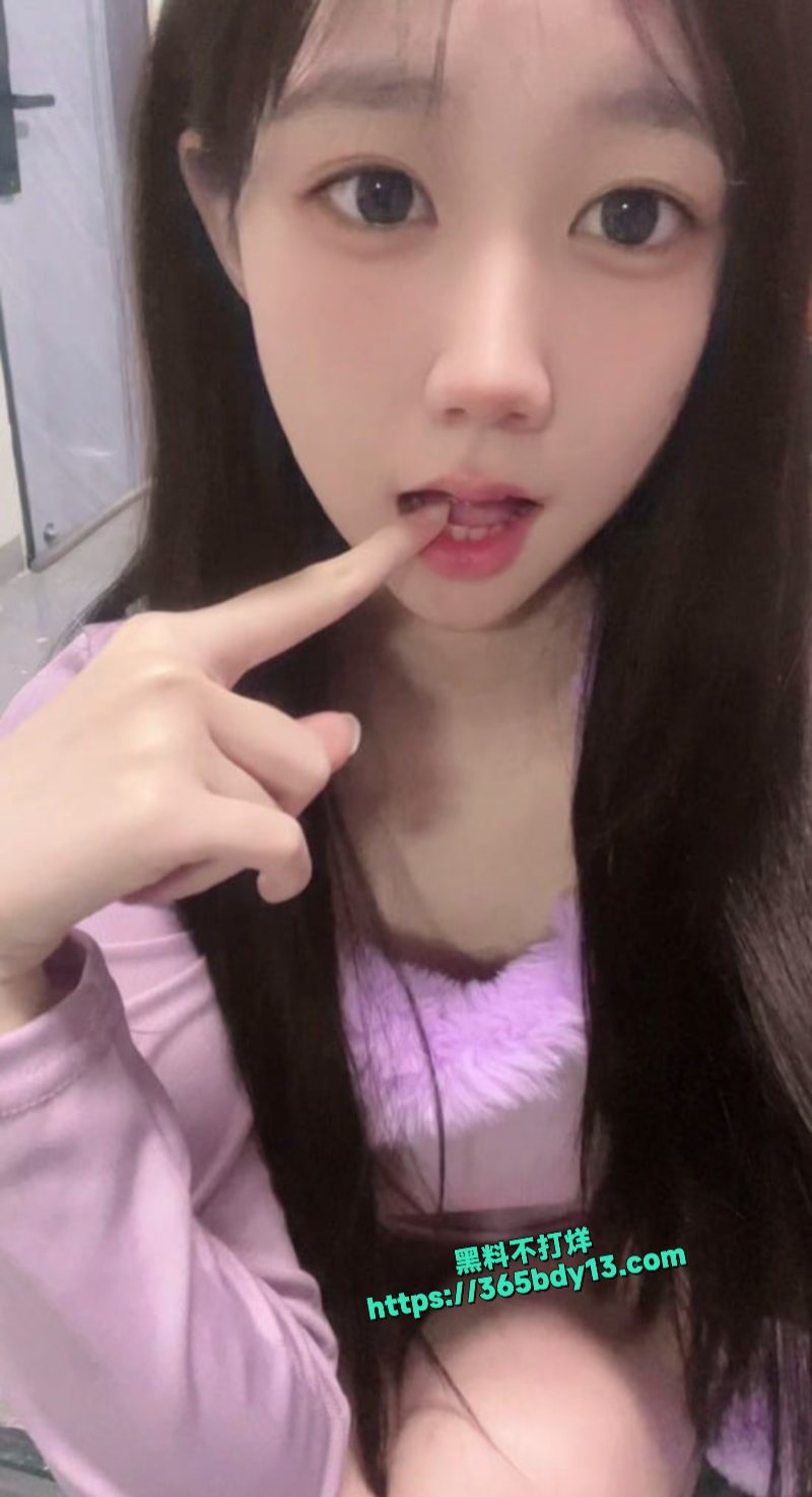 栗酥酥酥反差露脸大尺度漏奶福利2