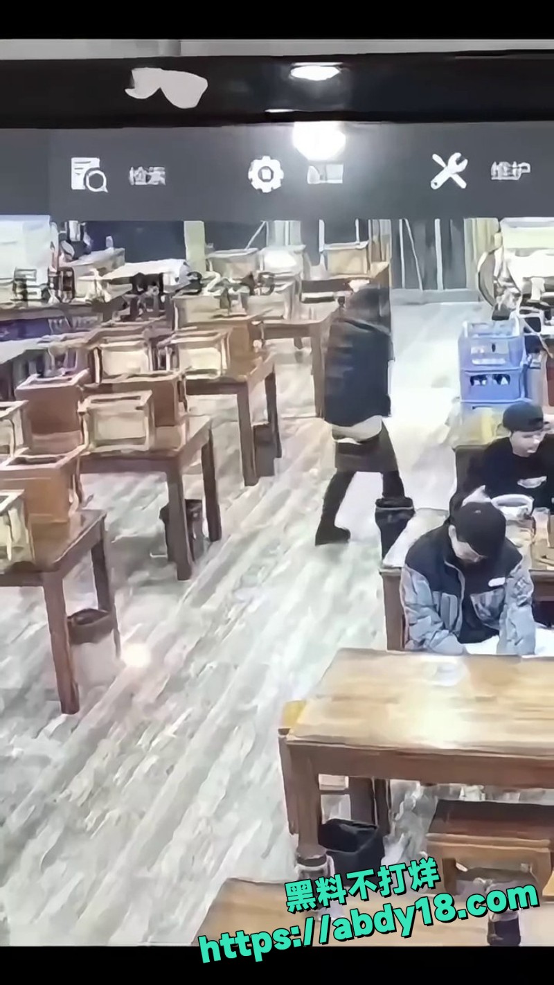 集美随地大小便不擦屁股6