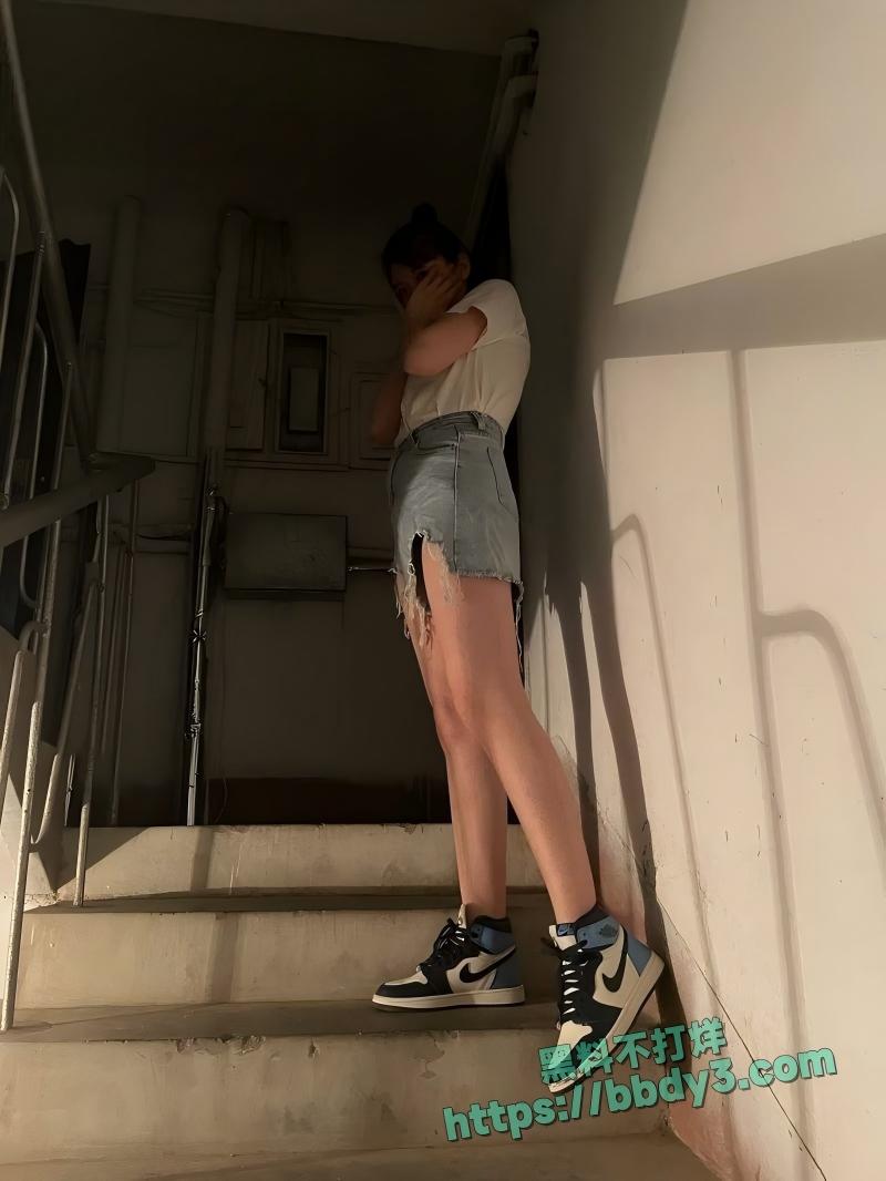 情侣火车软卧上激战01