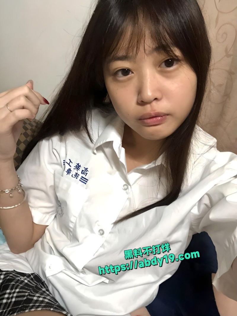 极品反差母狗马小朵不雅视频流出 2