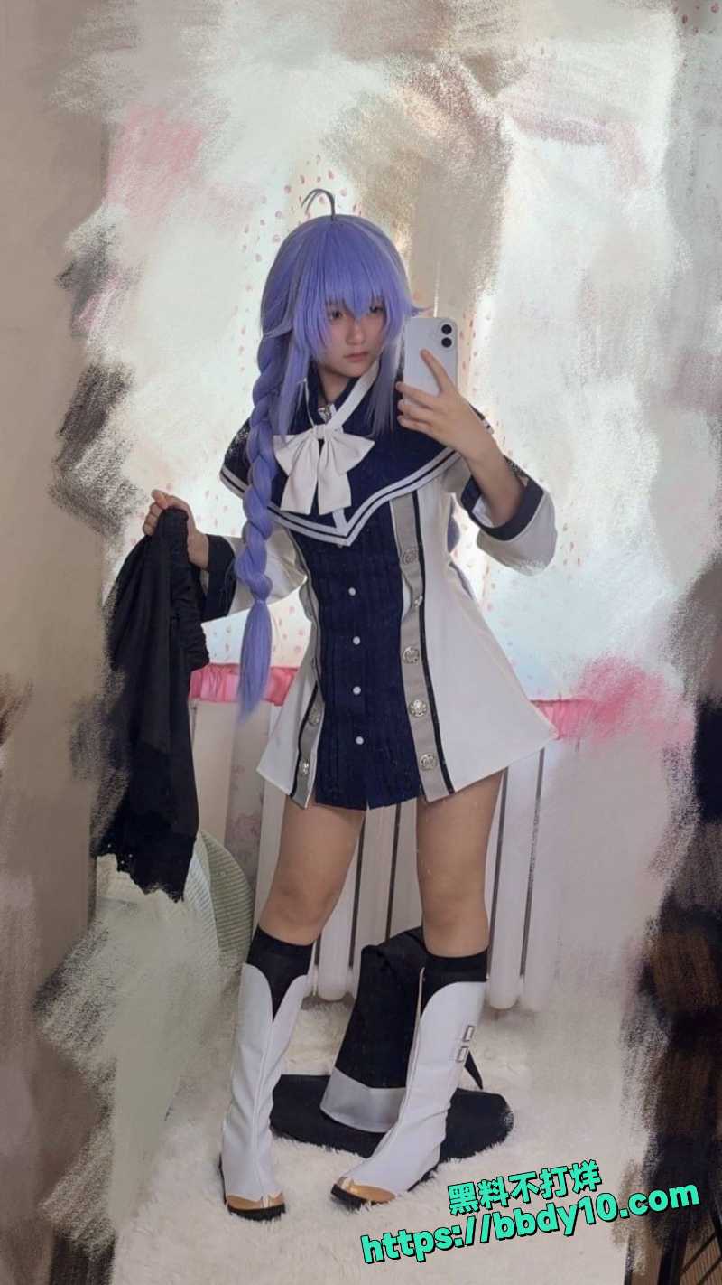 李佳慧 24