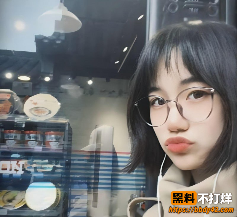 中德混血网红亚波伦被曝睡粉10