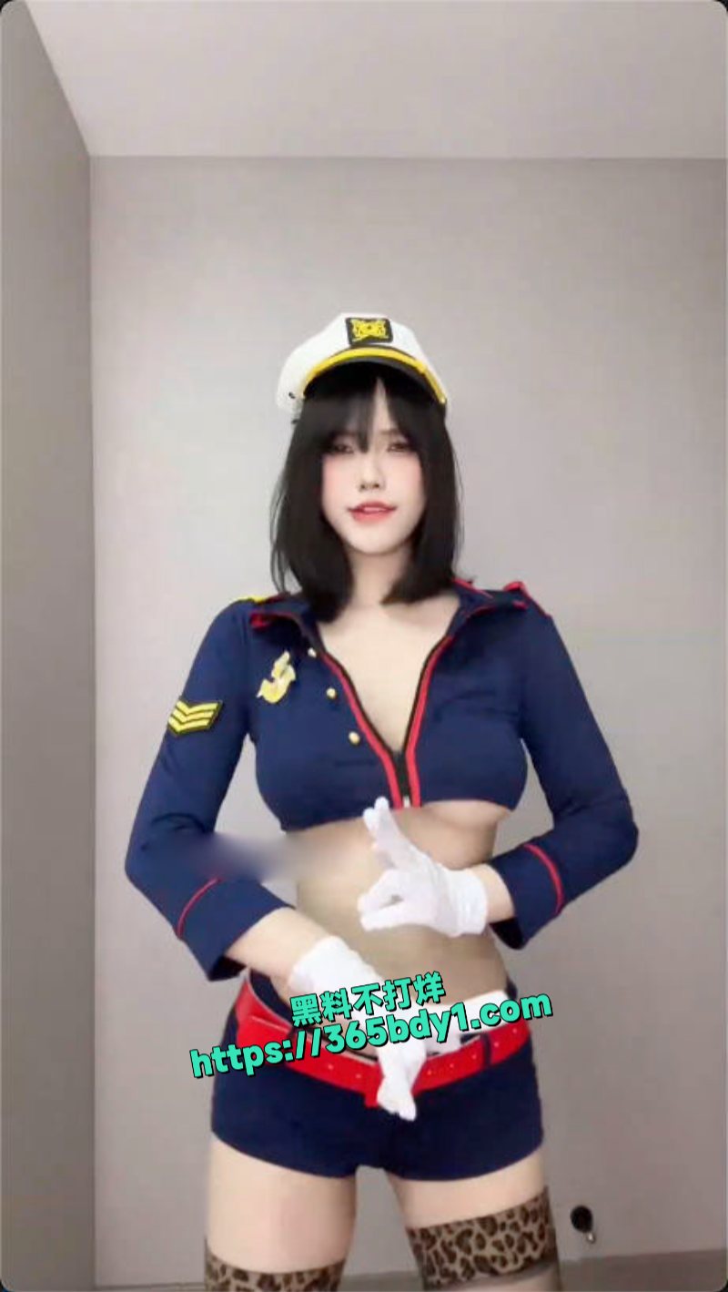 抖音百万粉丝擦边主播琳铛专属福利泄密3