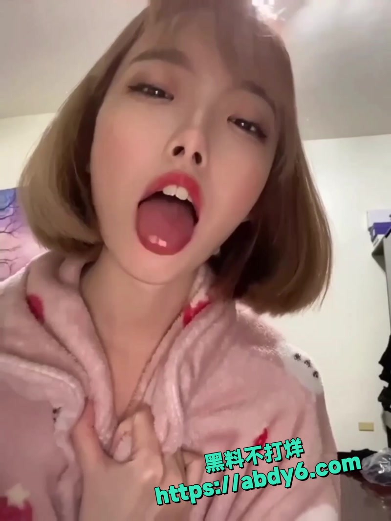 阿黑颜系列之蛇舌女友