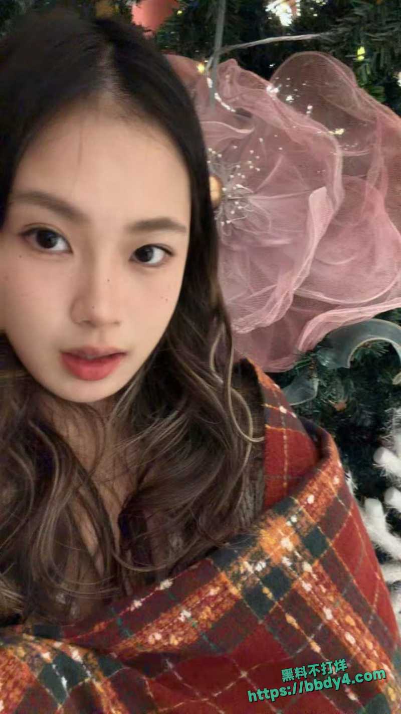 杨婧雯 8