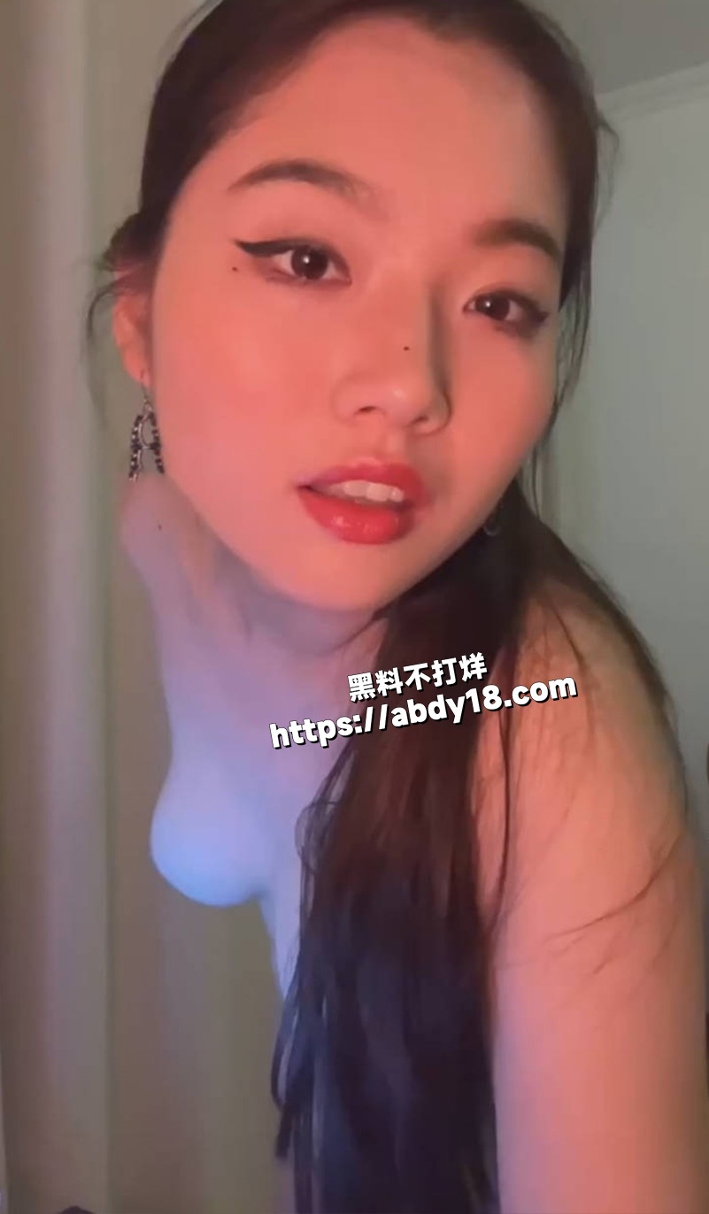 推特反差婊鹿鹿不穿衣会员专属4