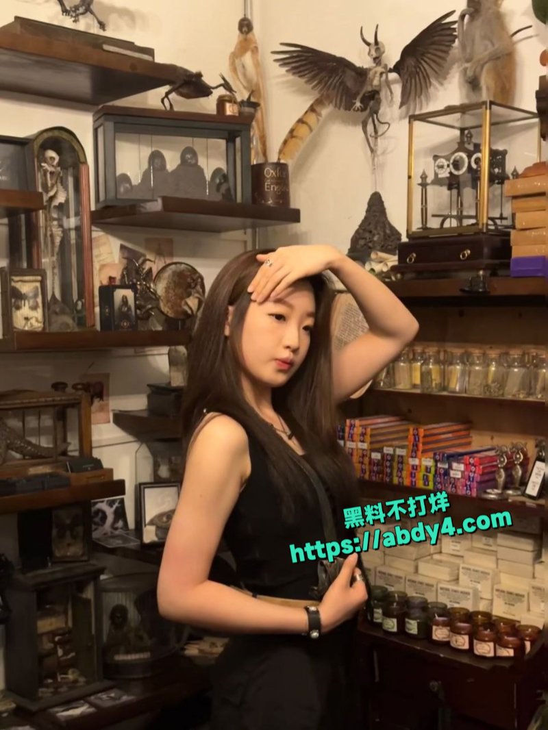浓妆艳抹少妇3