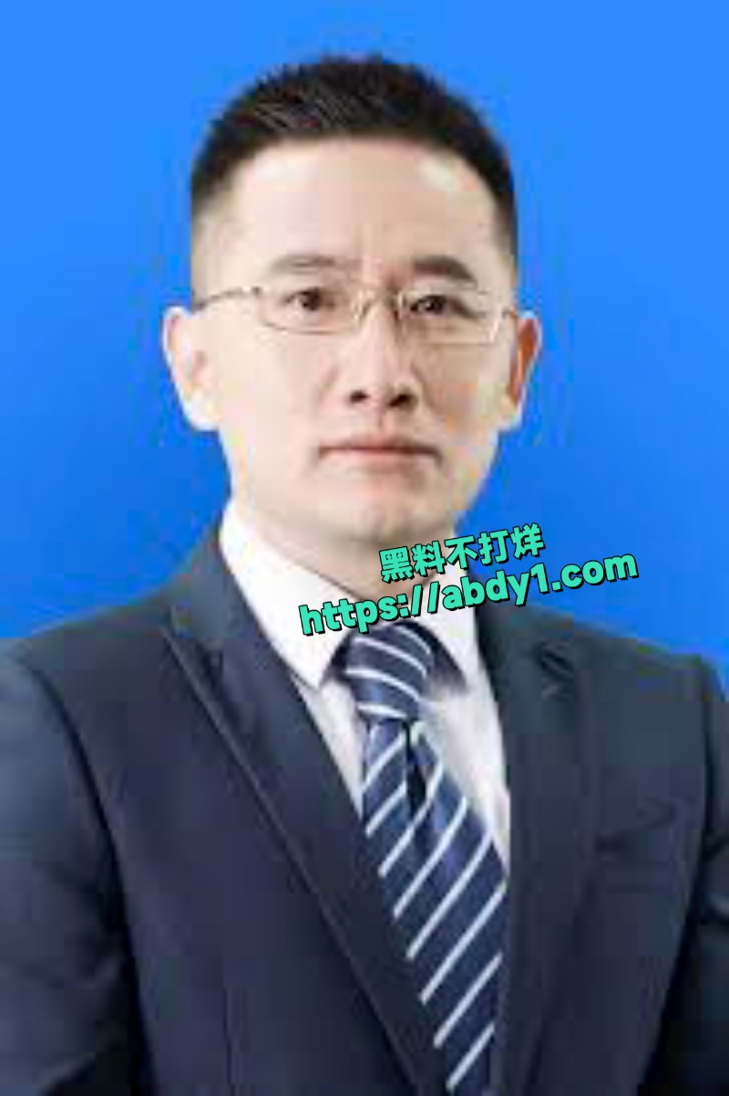 湖南省人民医院副院长祖雄兵与眼科主任曾琦权色交易不雅视频流出 4