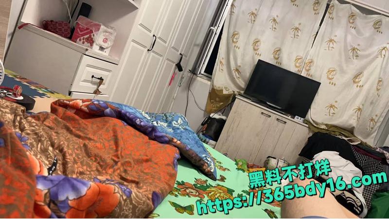 建筑大学左一飞恋老癖好曝光1.