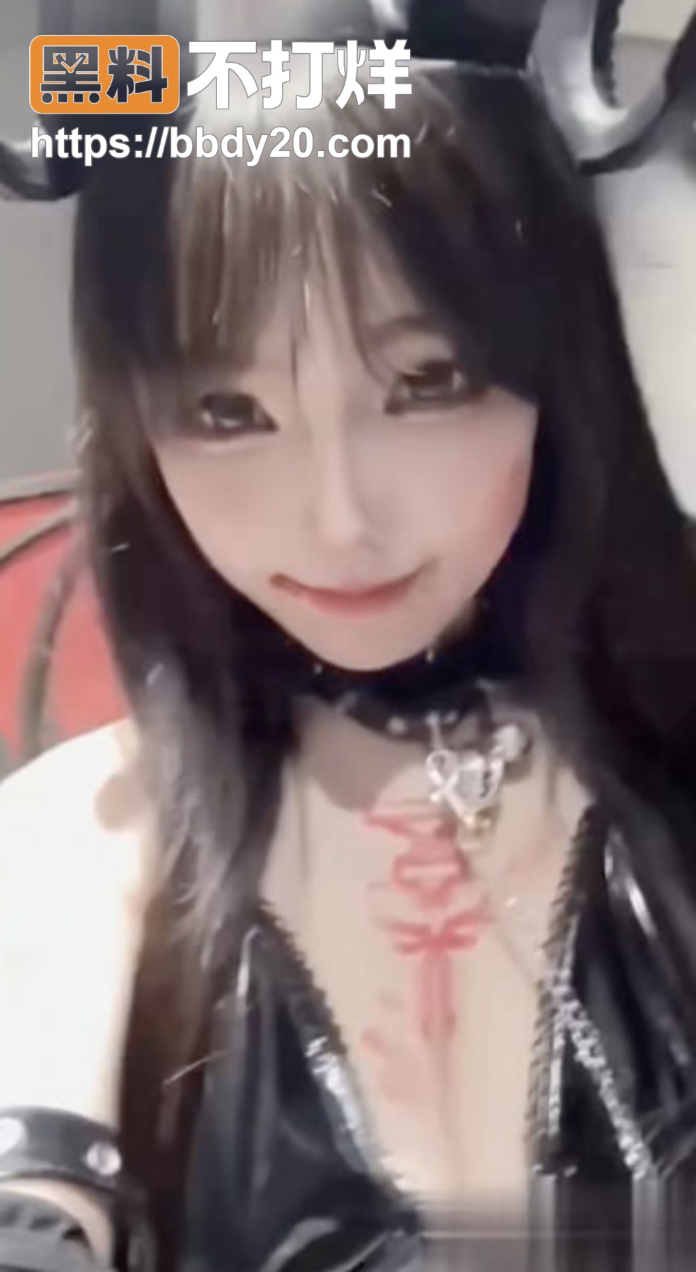 抖音网红莉莉子Ririko定制福利视频重磅来袭 兄弟们快冲啊8