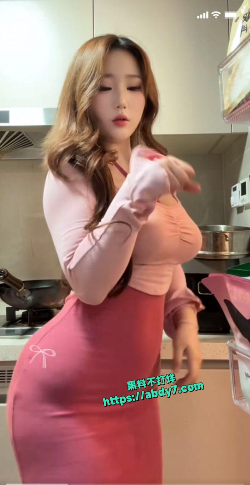 抖音网红霸王龙女孩微密圈定制视频 3