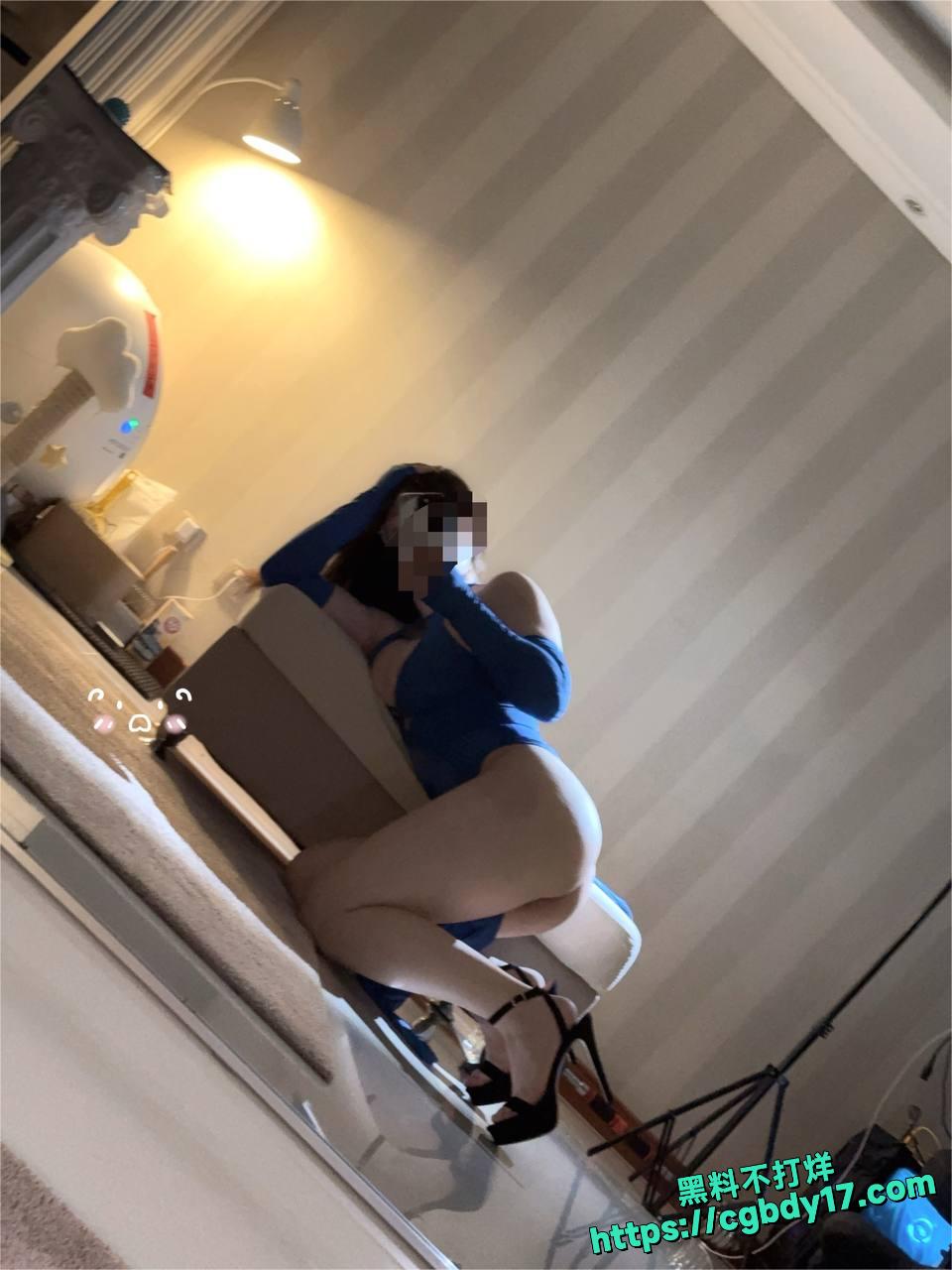 极品蜜桃臀巨乳反差婊9