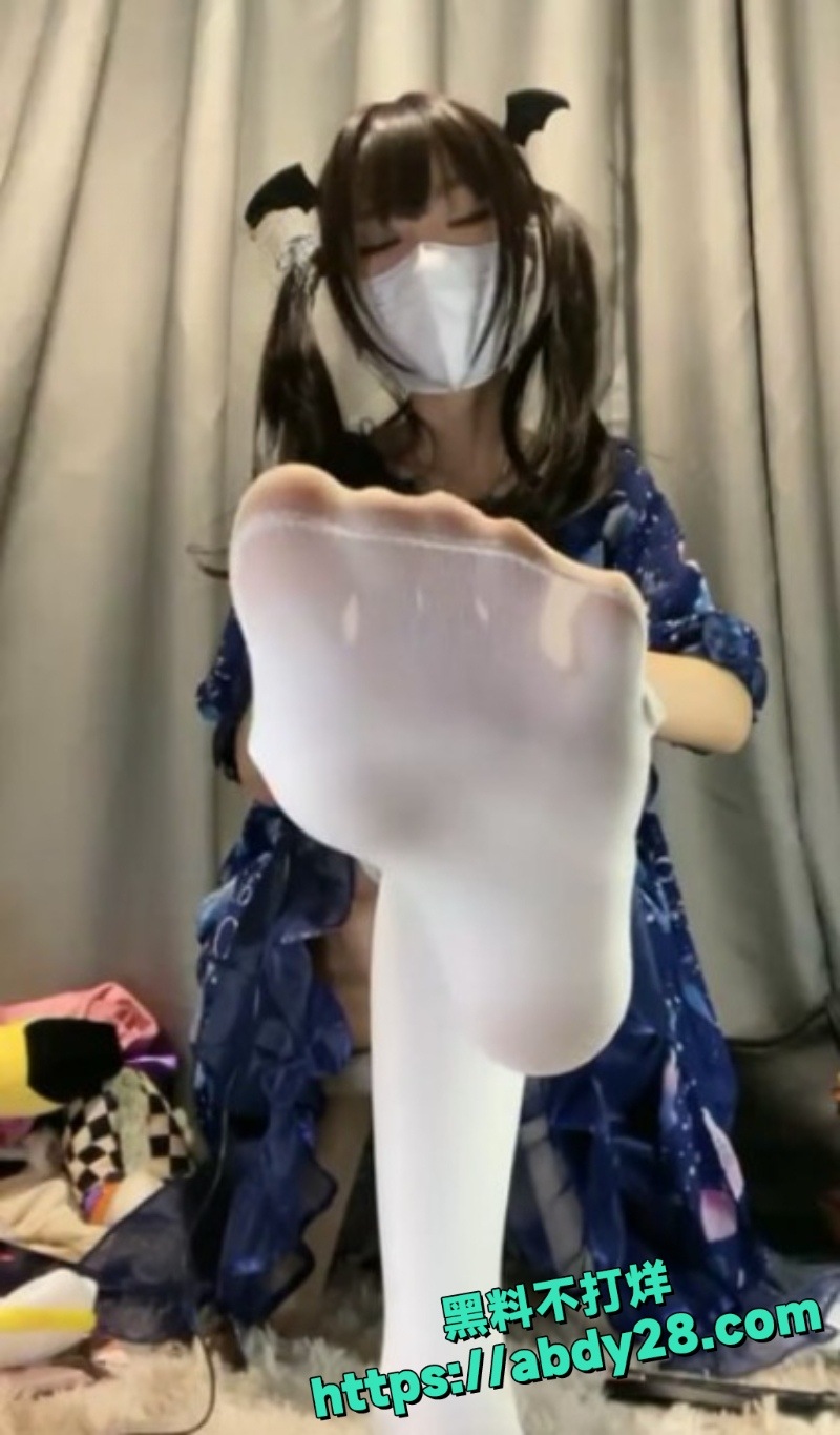 芃芃大人套路直播第一视角3