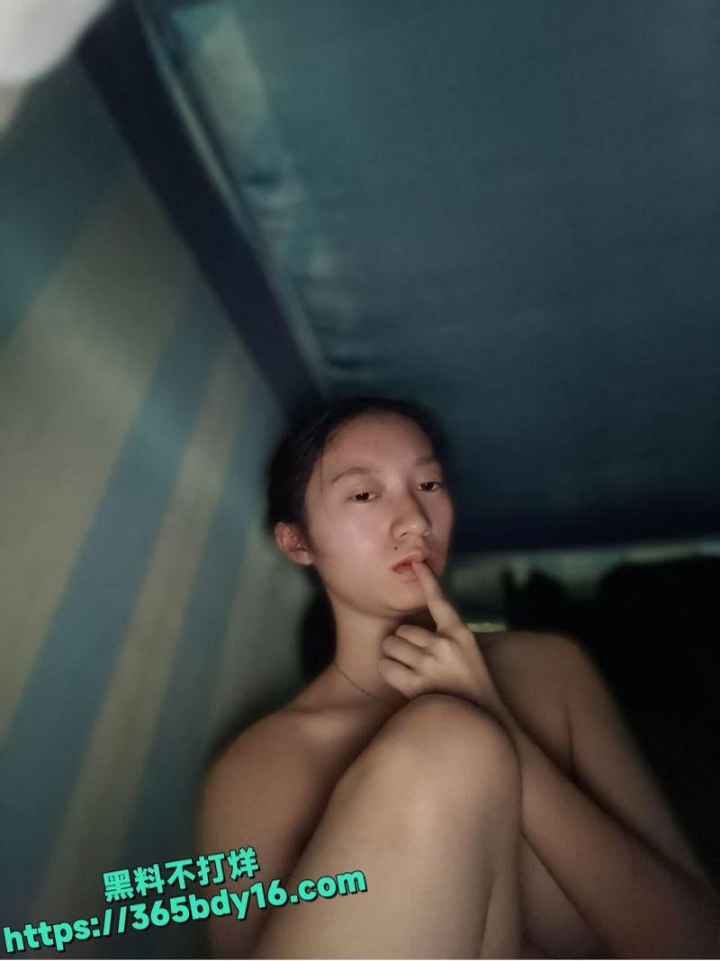 向婷梅反差婊私密视频曝光40