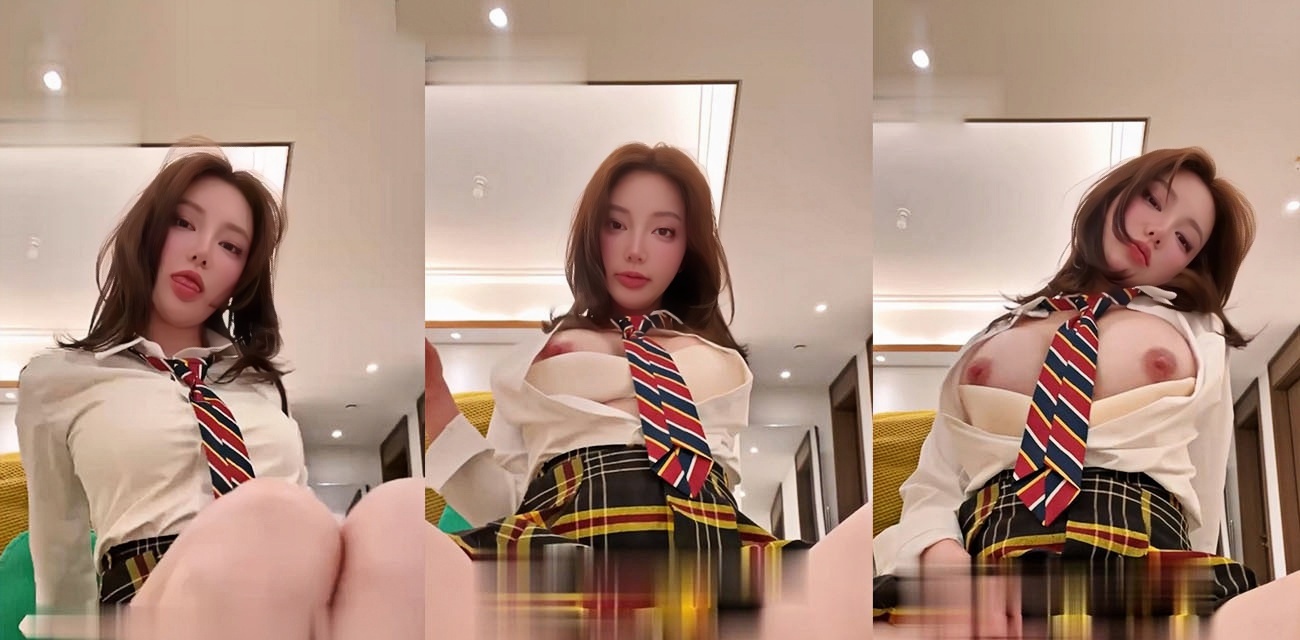 极品网红脸大奶御姐香辣香小姨 制服蕾丝掰穴湿润特写