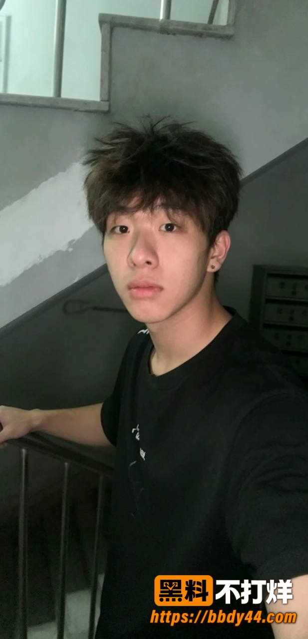 张博尧照片1