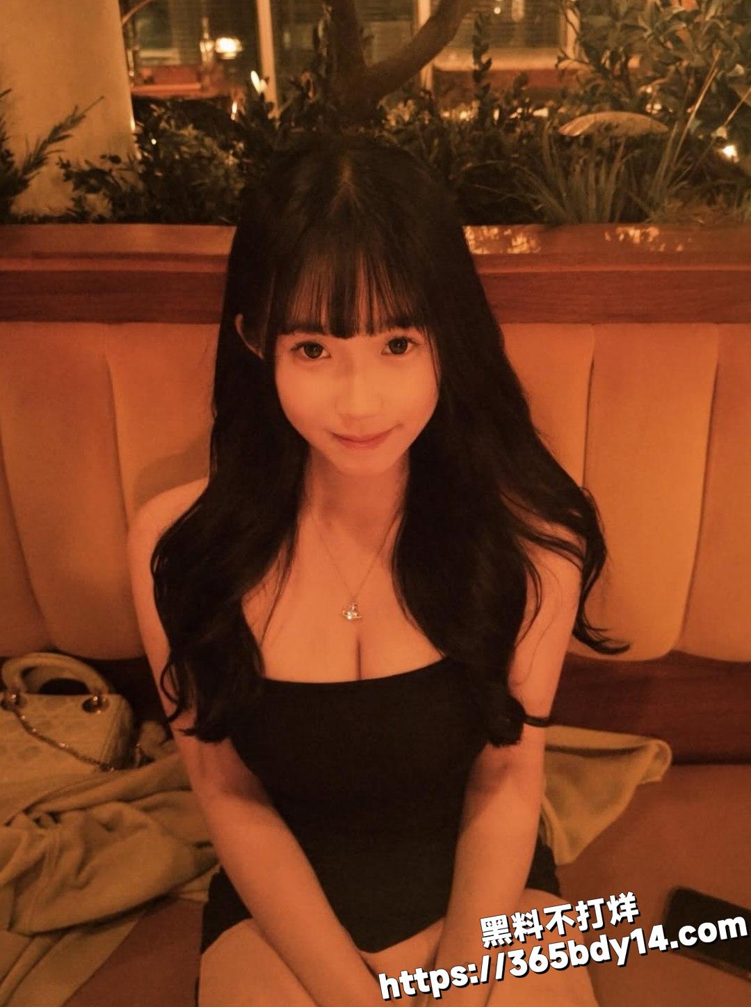 美妆博主3