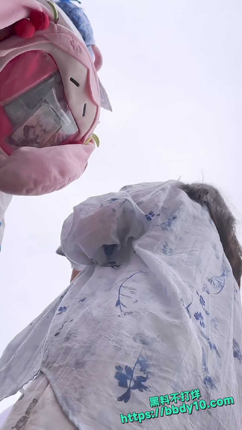 抄底漫展极品美女COS蕾姆4