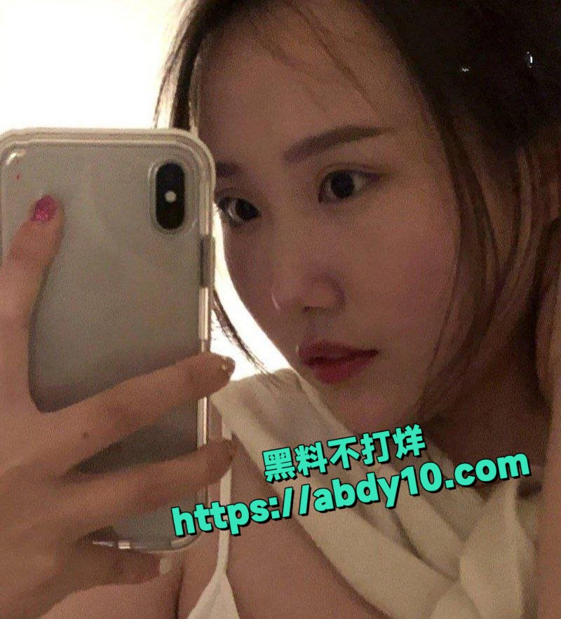 女大学生私房照拍摄2