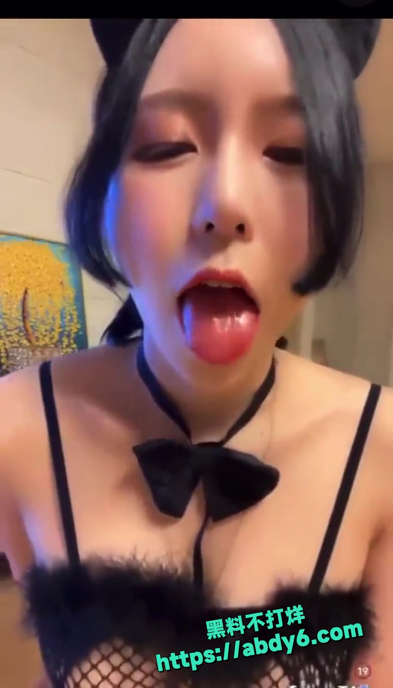 阿黑颜系列之蛇舌女友
