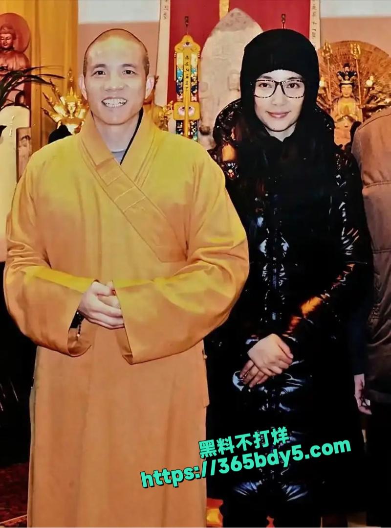 中国河南少林寺花开见佛丑闻曝光3