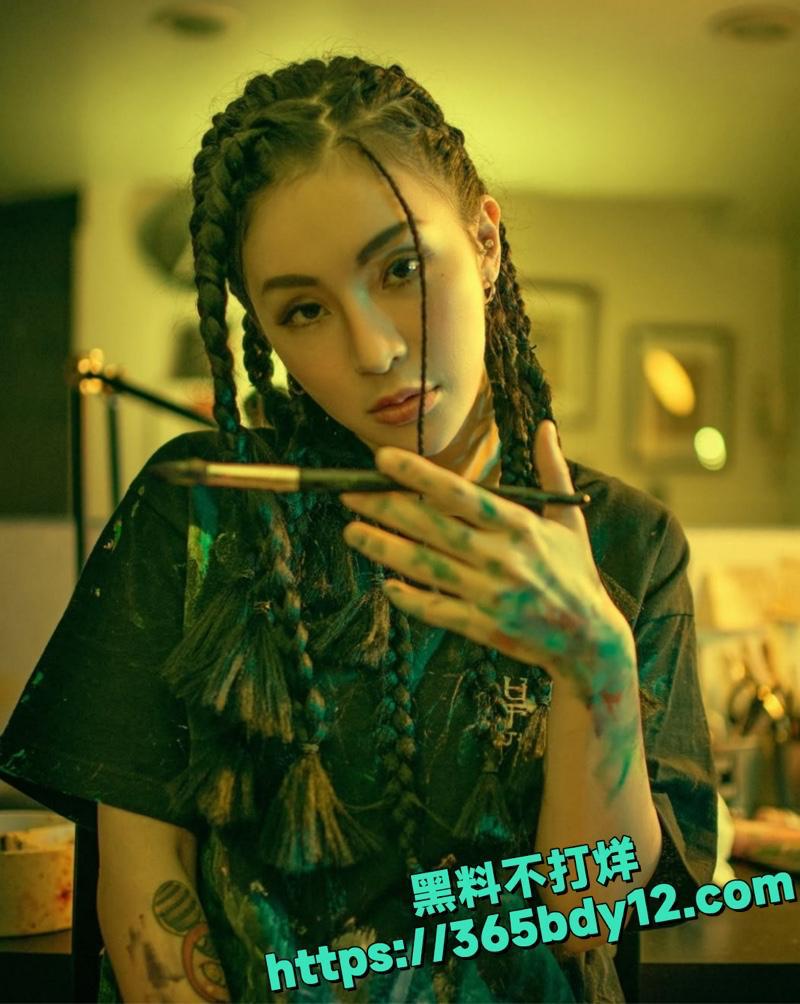 梁云菲约炮视频高价流出11.