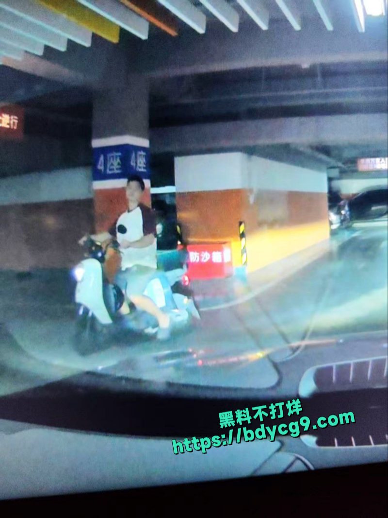 健身教练勾引别人老婆5