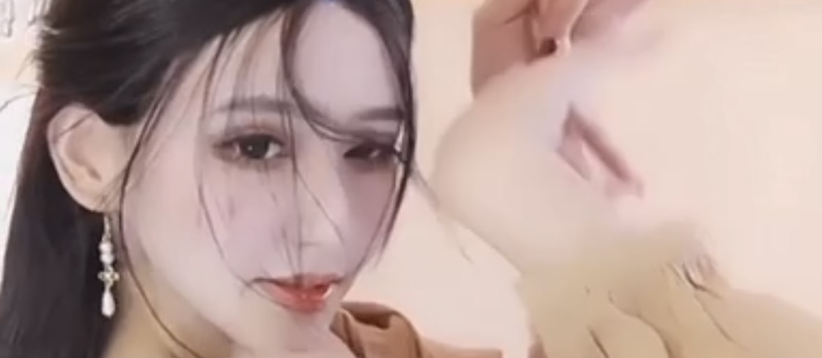 抖音 林希 直播露点 评论区疯了直接设置私密