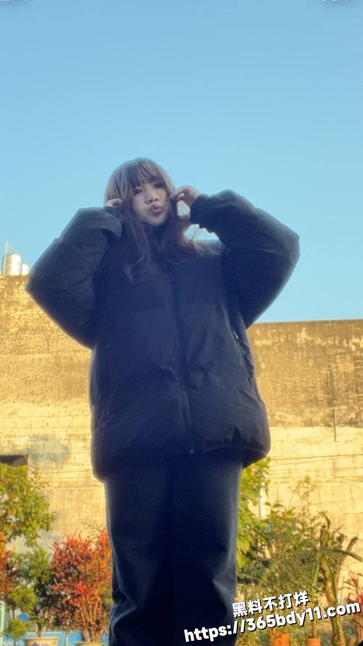 李佩舞1