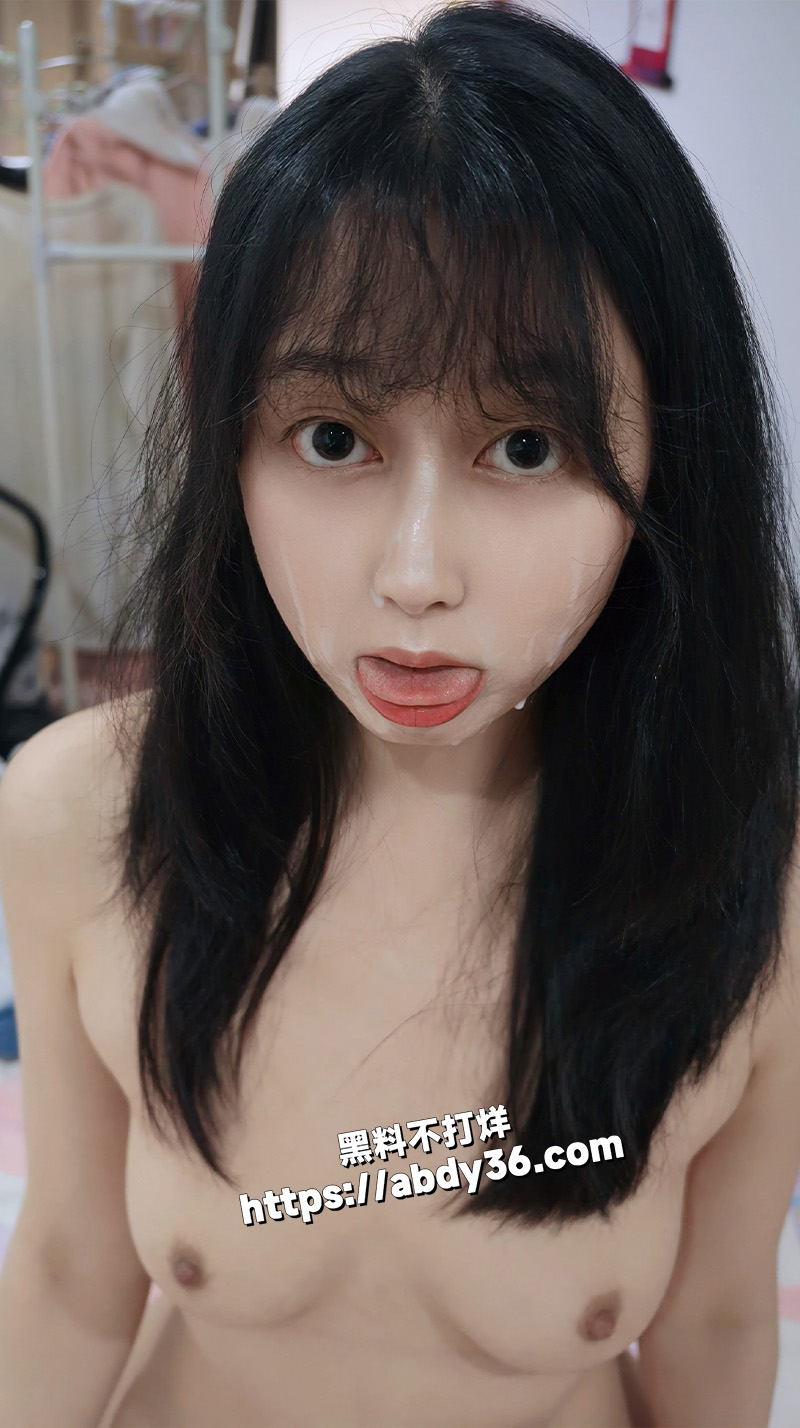 别人眼里的校花白月光.jpg14