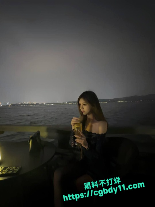 艺术学院舞蹈生泄密 (25).jpg