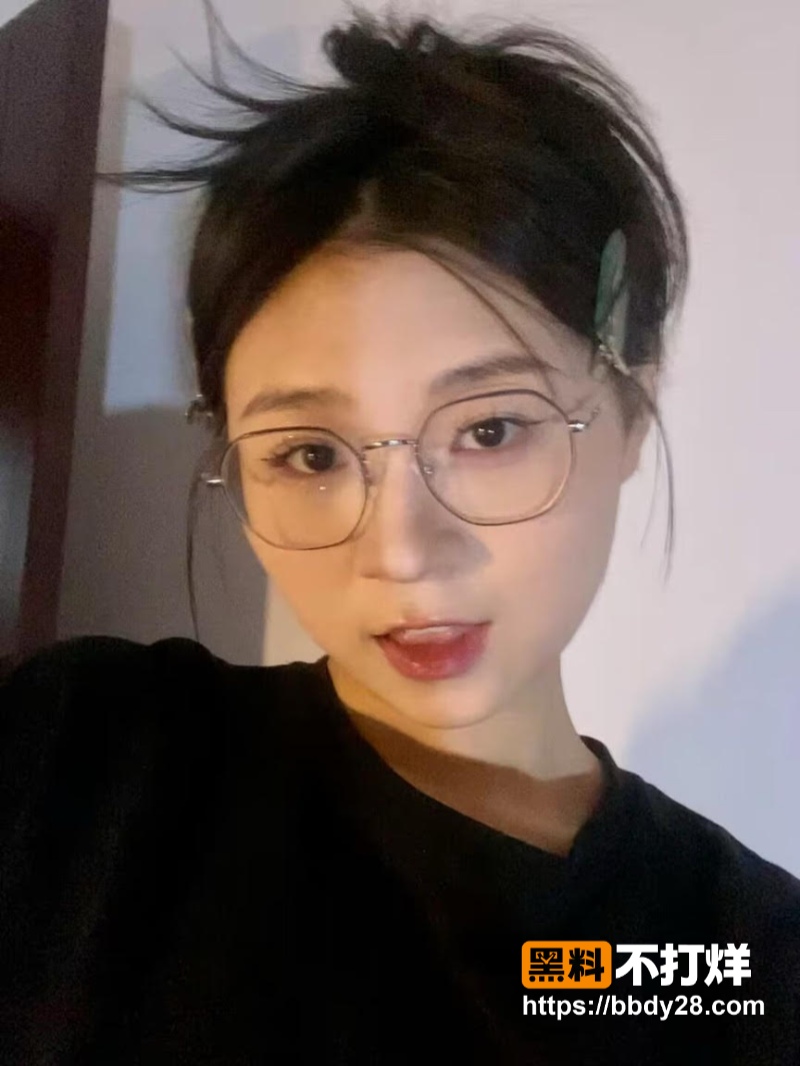哈尔滨广厦学院母狗孙睿3
