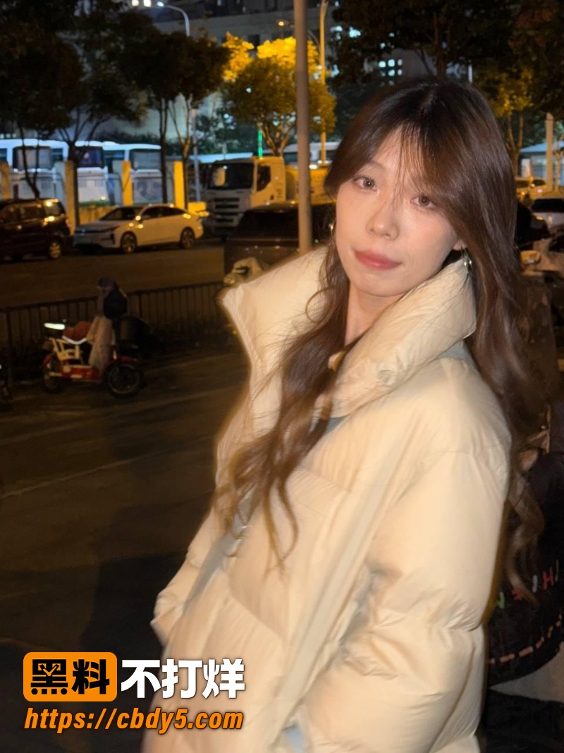苏露月 9