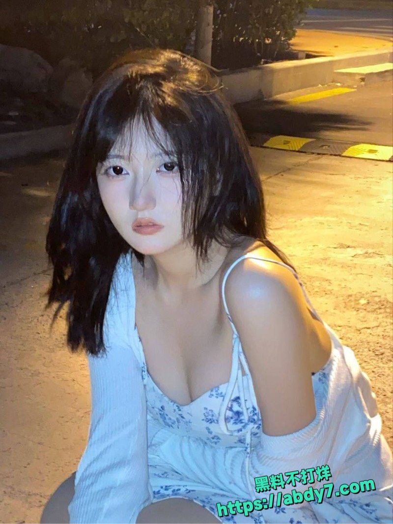 杭州吕晓敏被榜一大哥操逼视频6