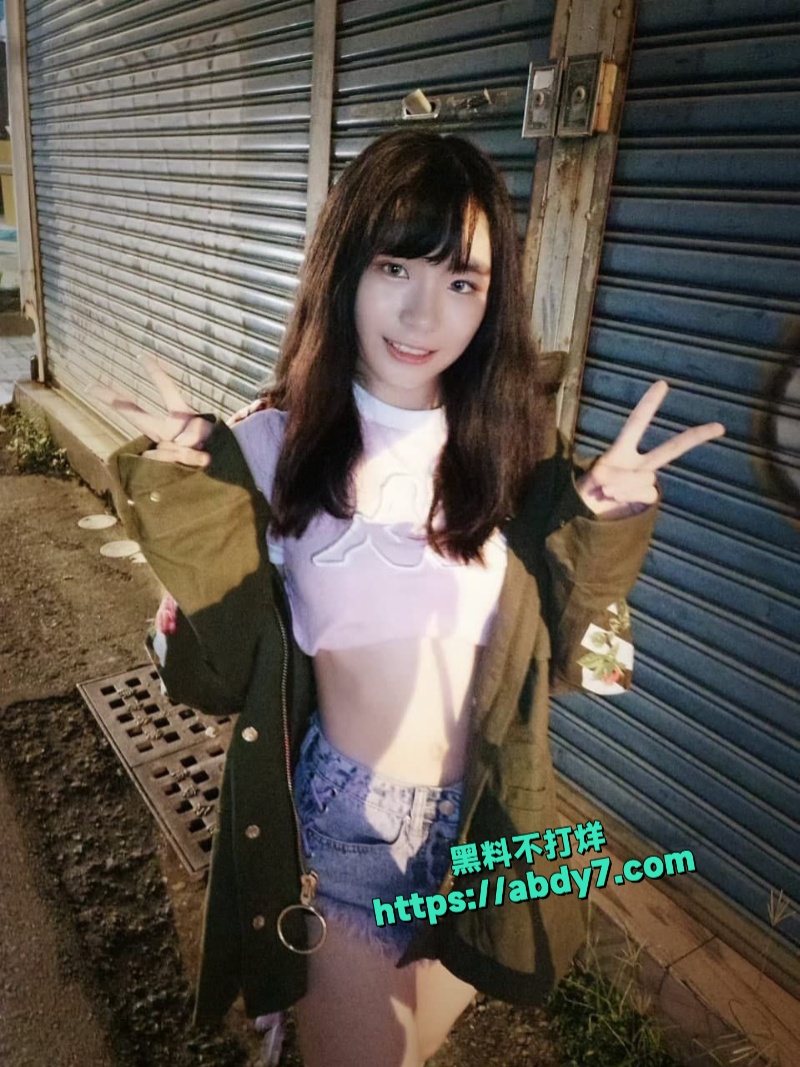 台湾辣妹嫩模MiuMyoung早期自慰私拍流出 2