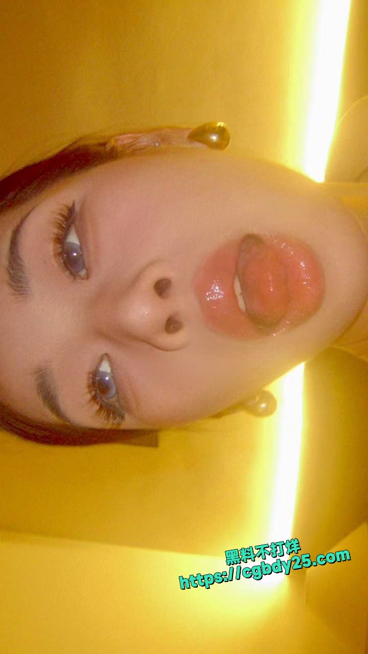 抖音优质小众博主ooo2大尺度自慰约炮视频流出8
