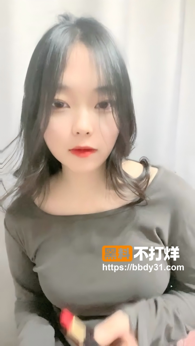 夹心糖饼新下海邻家妹妹1