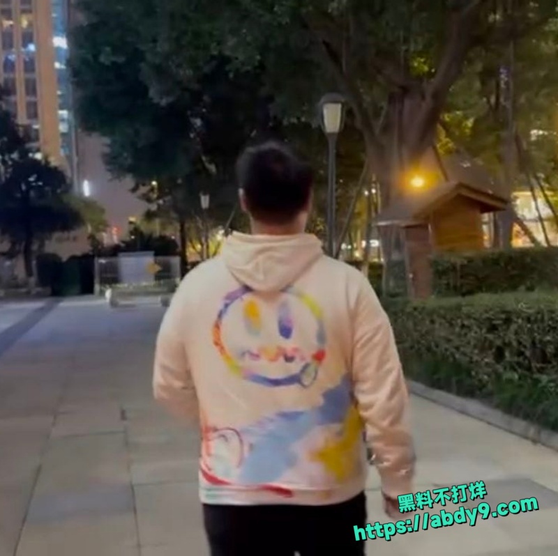 屌丝男嫖娼不给钱2