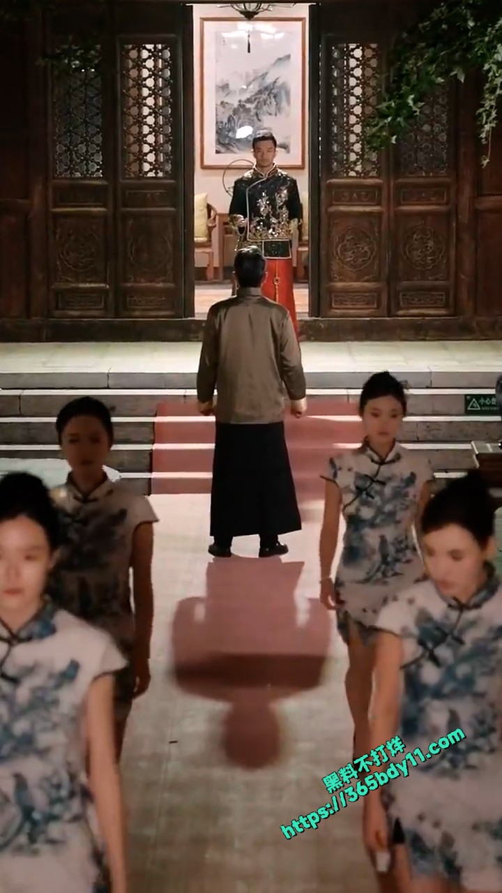 竖版模版.00001310.Still048