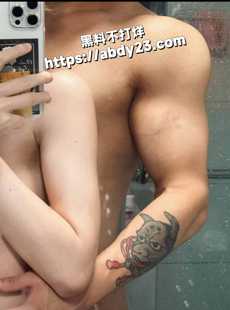 全网60w粉TS网红选妃睡粉43