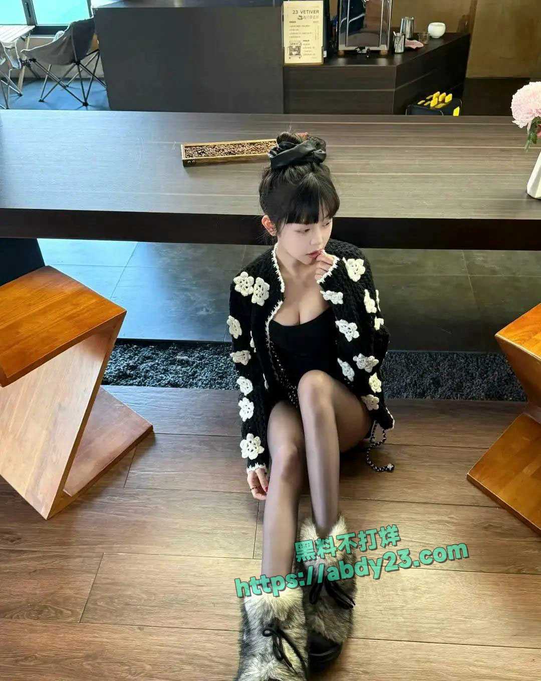 司晓迪曝光睡遍国内娱乐圈顶流 54