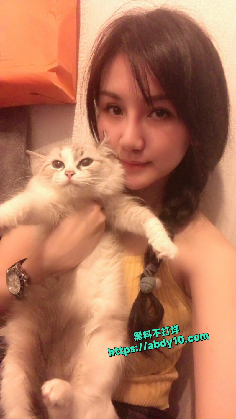 极品巨乳少妇霍时瑾自慰合集全泄 3