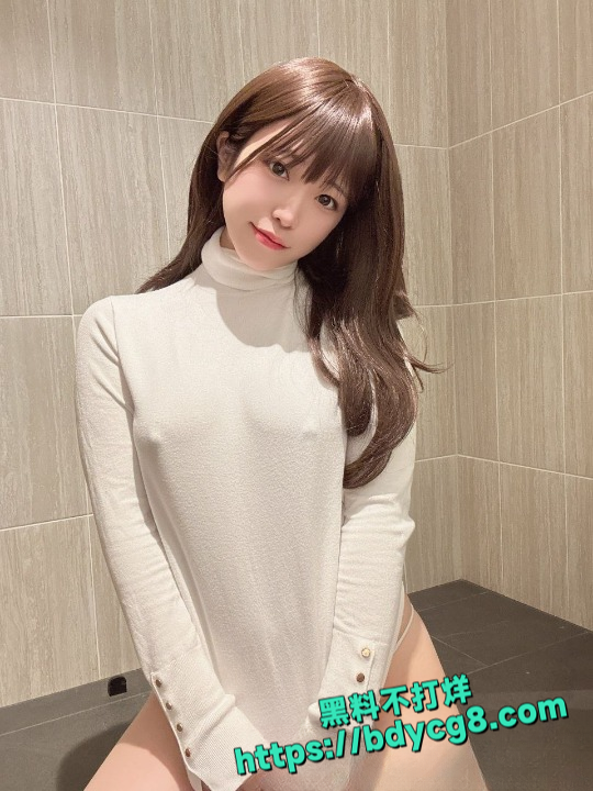 日本超高颜值美胸博主私拍7