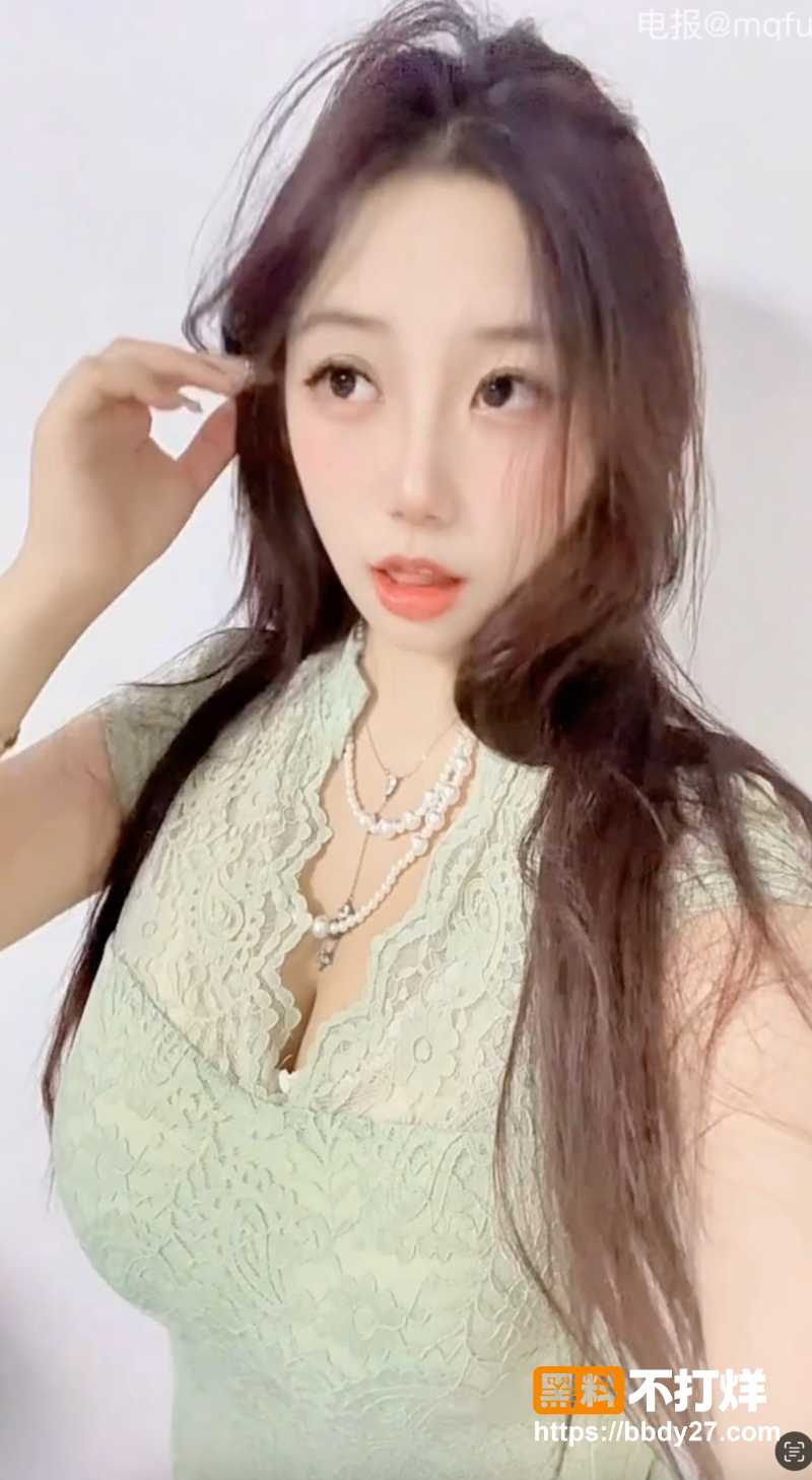 抖音65万粉丝网红小云同学7