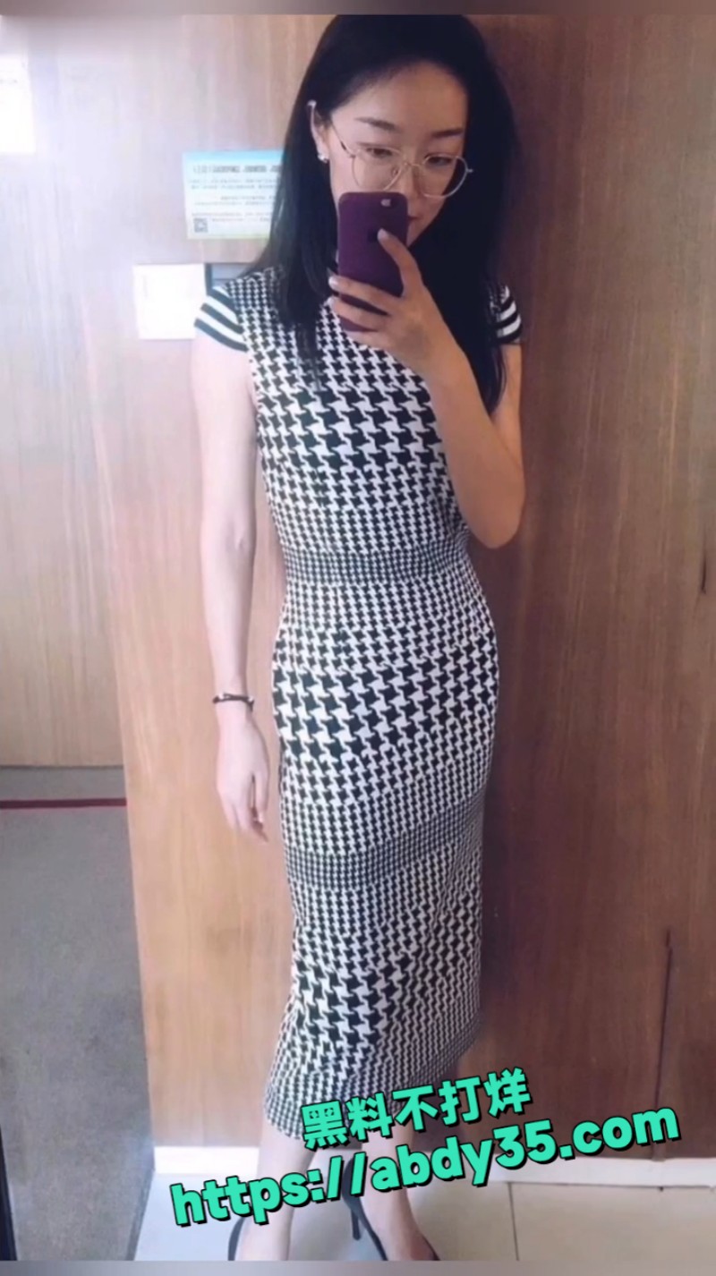 反差母狗女教师 11