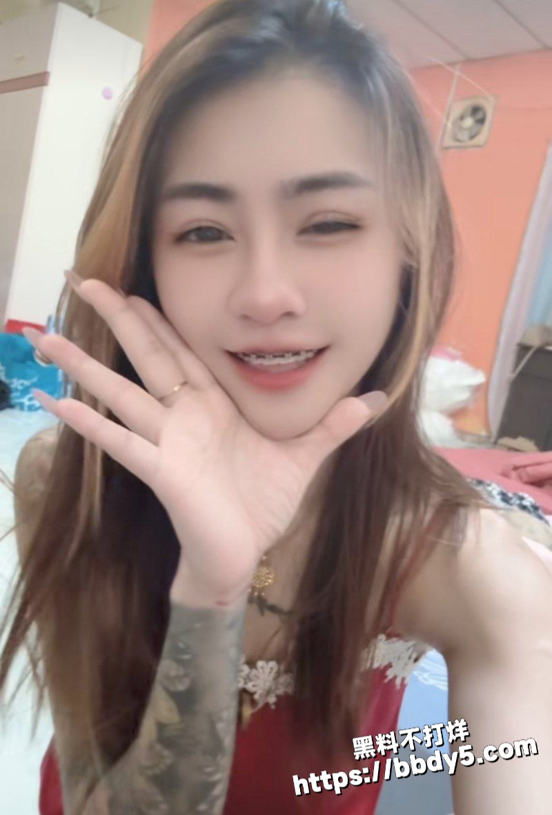 热爱纹身的极品高颜值小网美13
