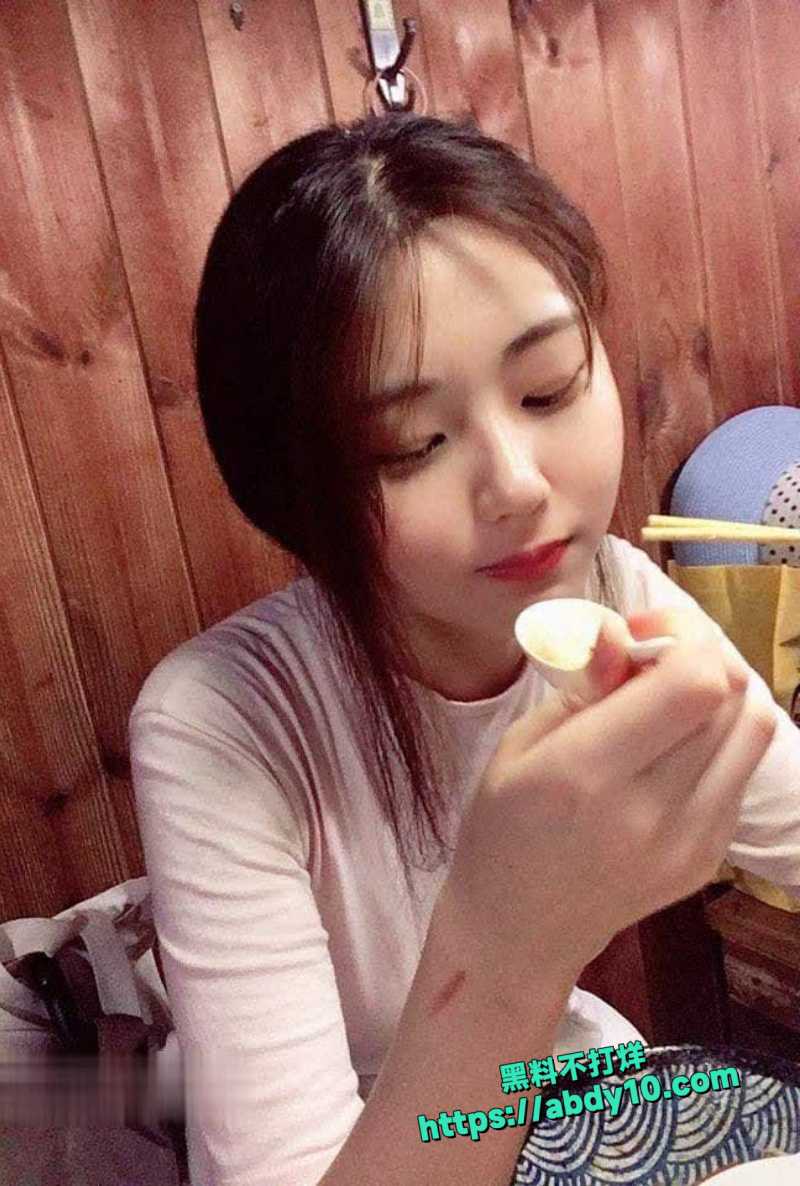 清纯美女林怡欢1