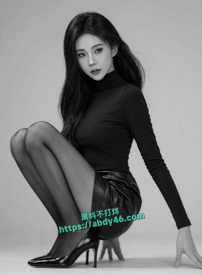 女网红多多举报大长脸 22